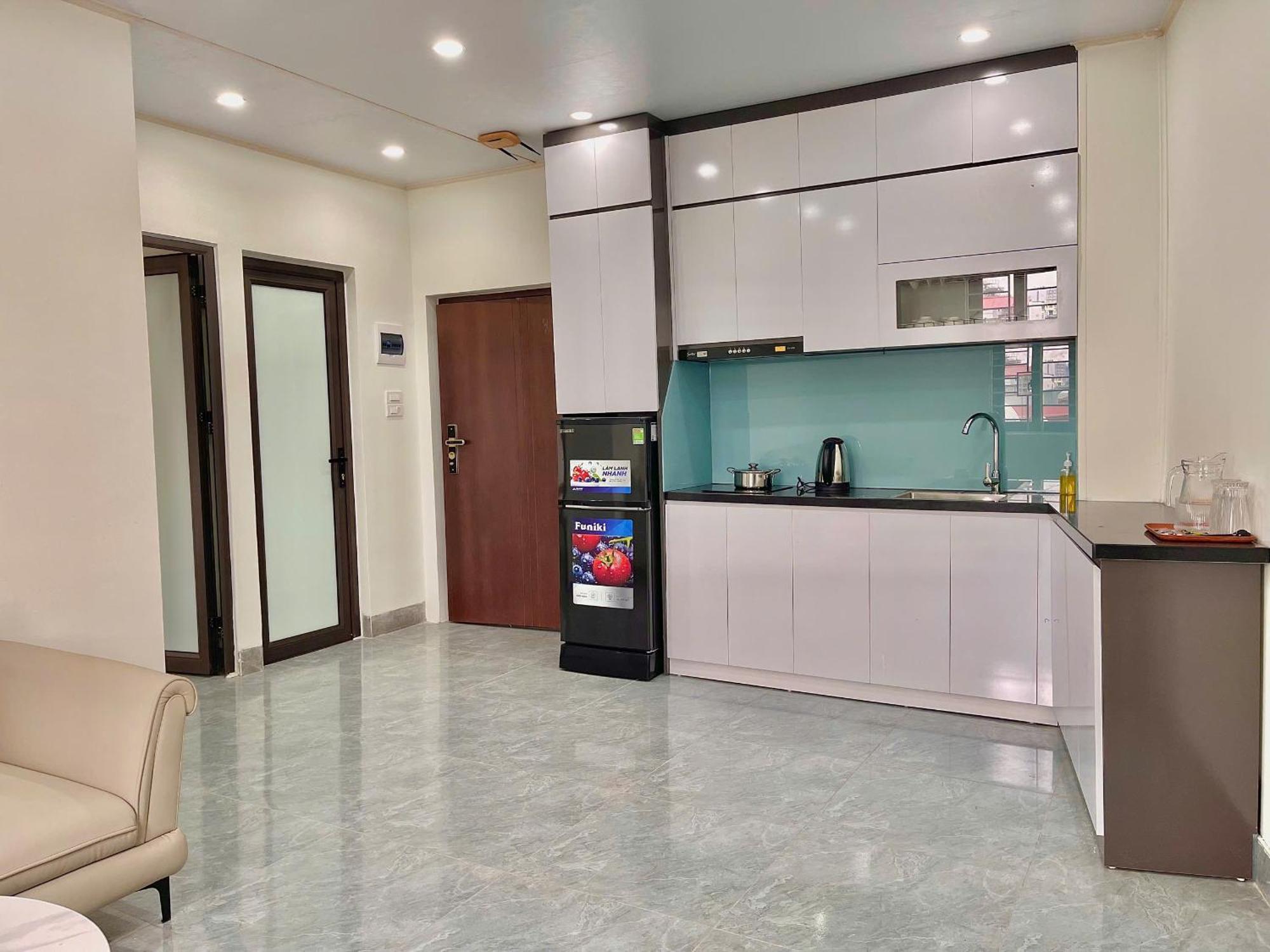 Khách sạn hẻo lánh Hera Palace - Ba Dinh